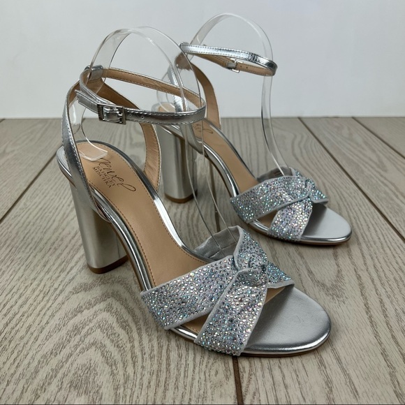 Jewel Badgley Mischka Gem Nicoline Evening Sandals 8.5M Metallic Silver - Picture 1 of 8